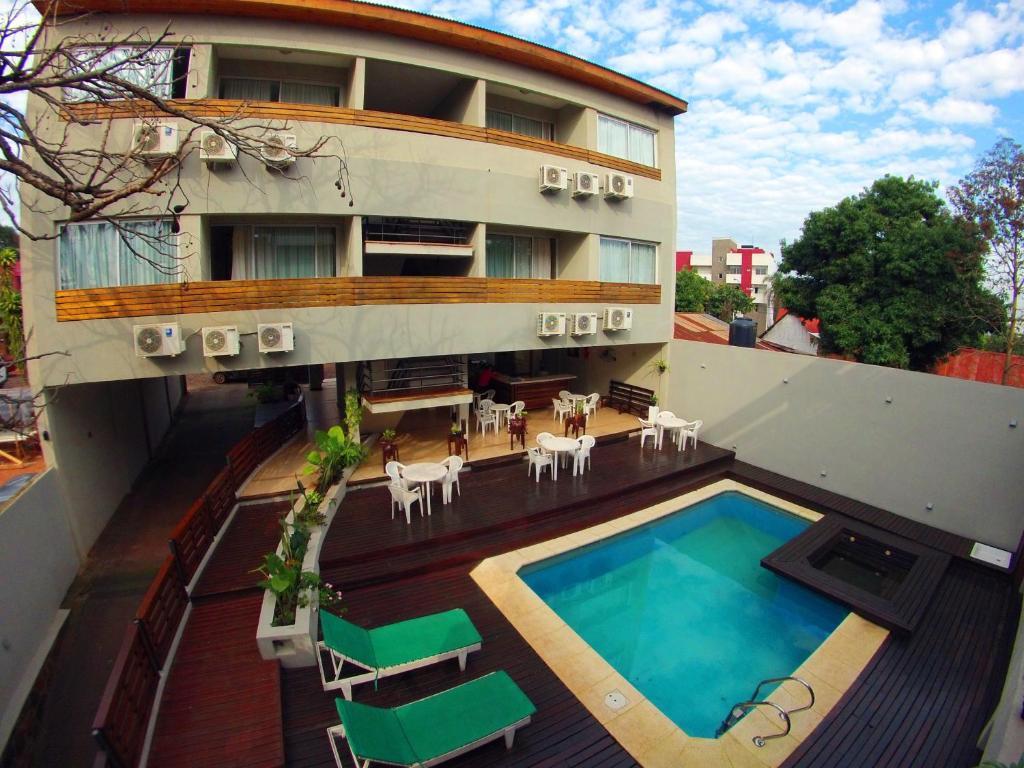 Yreta Apart Hotel Пуэрто-Игуасу Экстерьер фото